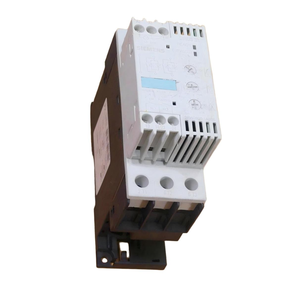 3RW3026-1AB05 Siemens - industrial automation part - image 1