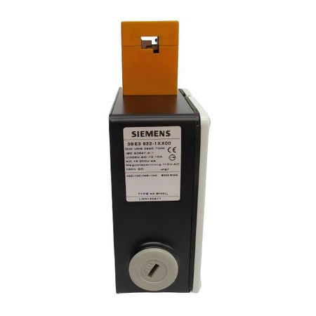 3SE3832-1XX00 Siemens - industrial automation part - image 1