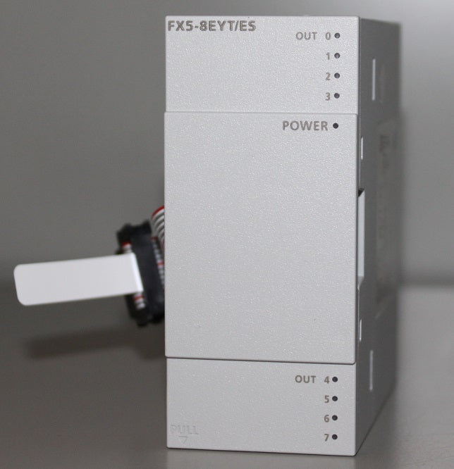 Mitsubishi FX5-8EYT/ES Digital Output Module